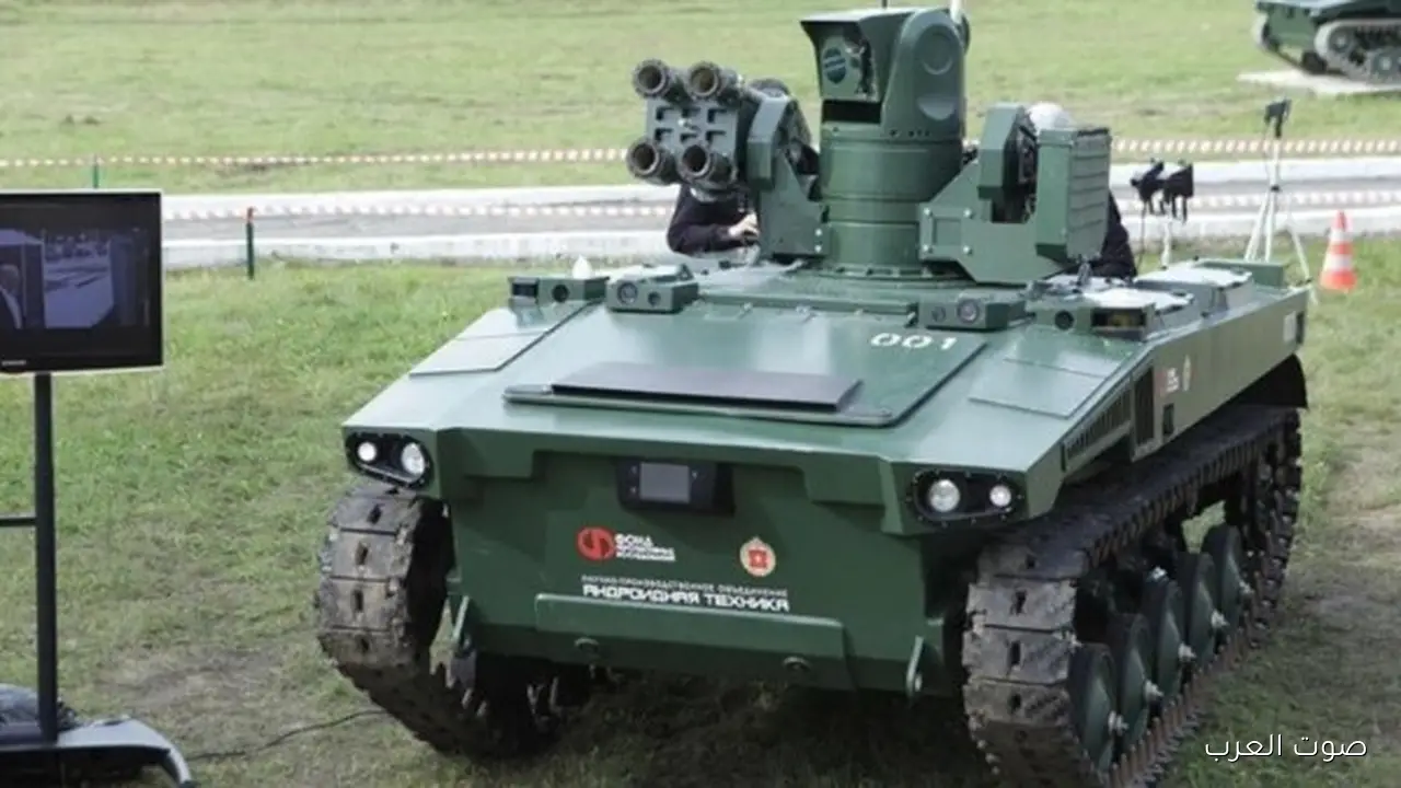 خبراء الجيش الروسي بيطوروا روبوت قتال جديد بيقذف قنابل