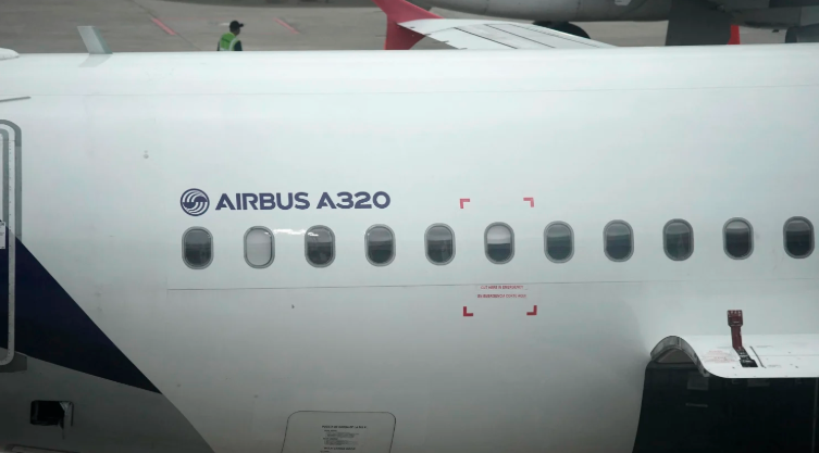 خلل غريب يضرب أكبر أسطول طيران في العالم إيه اللي