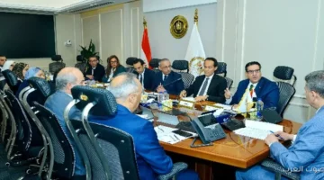 دراسة لإنشاء مركز عالمي لتخزين وتوزيع الحبوب في ميناء شرق