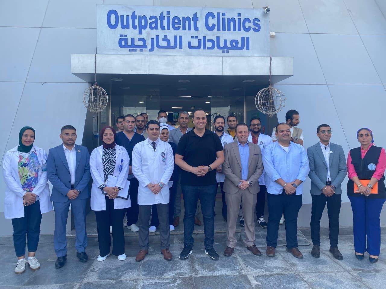 رئيس الرعاية الصحية يتابع مستوى الخدمات في مستشفى شرم الشيخ