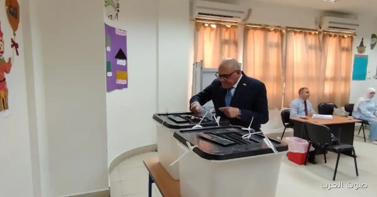 رئيس الهيئة العربية للتصنيع يشارك في انتخابات النواب: التصويت واجب علينا