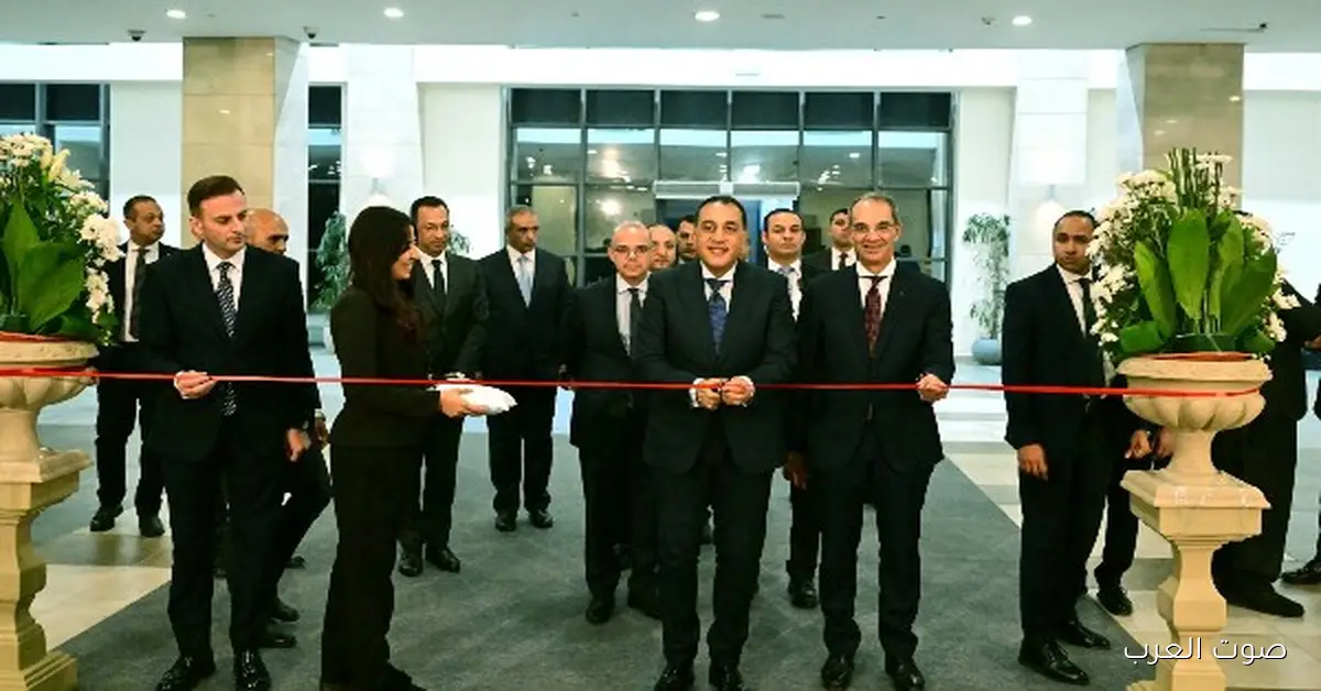 رئيس الوزراء: قطاع الاتصالات بقى مهم جداً للبلد