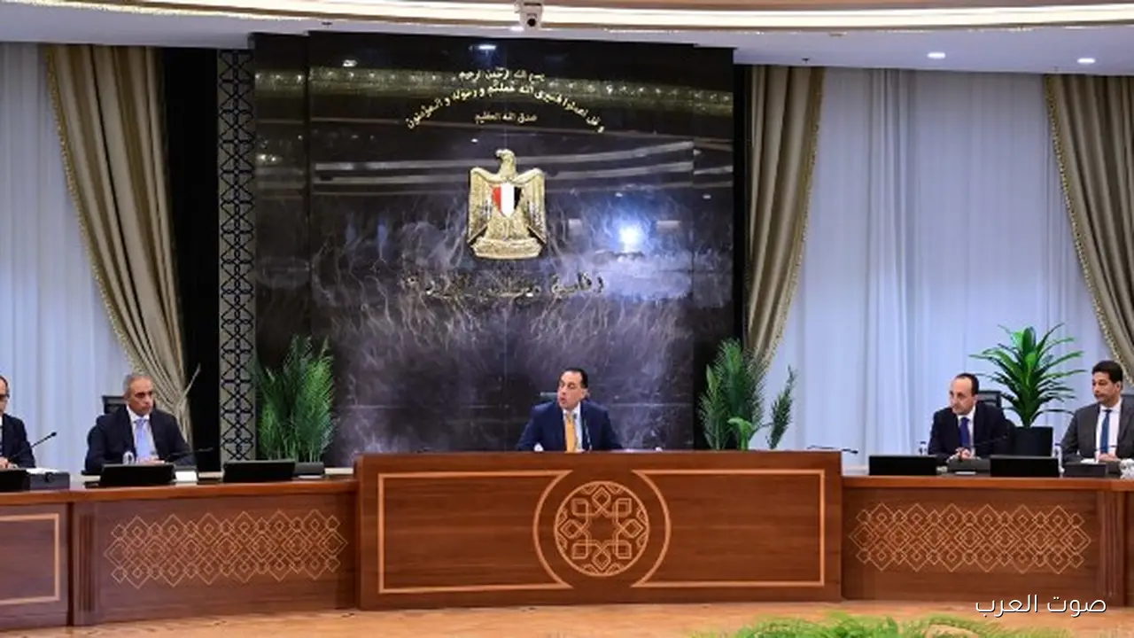 رئيس الوزراء مصر بقت مركز عالمي لصناعة الضفائر الكهربائية للسيارات