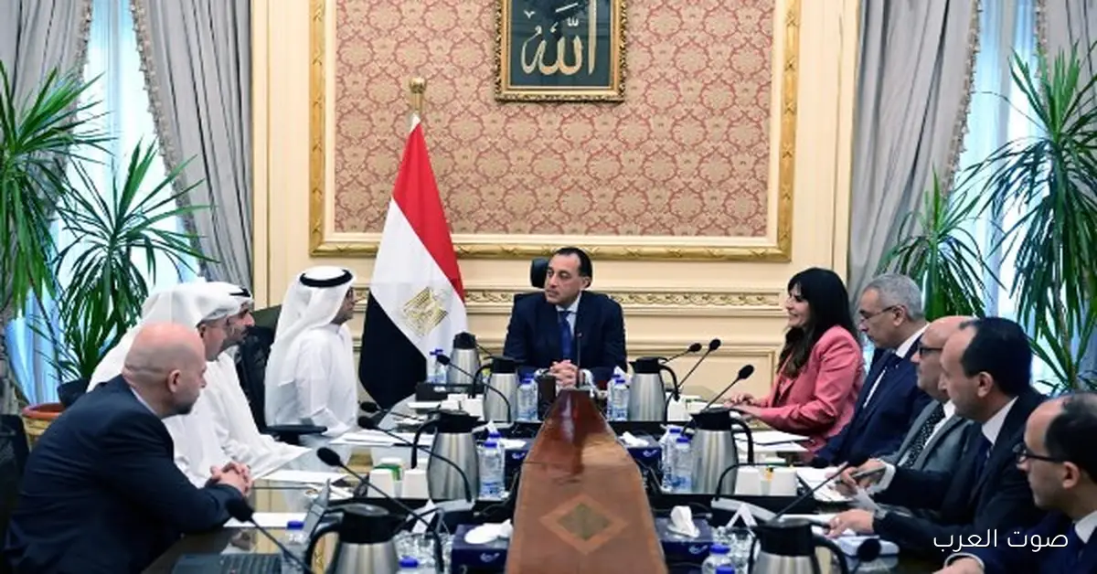 رئيس الوزراء يتابع آخر أخبار مشروع مدينة “رأس الحكمة”