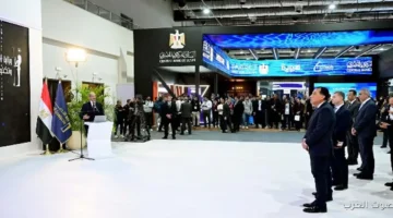 رئيس الوزراء يتابع عرض عن مشروعات الاتصالات في التحول الرقمي 15 رئيس الوزراء يتابع عرض عن مشروعات الاتصالات في التحول الرقمي