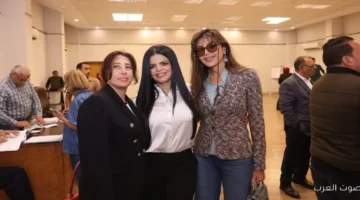 ريهام حجاج تشارك في الانتخابات البرلمانية في الزمالك صور
