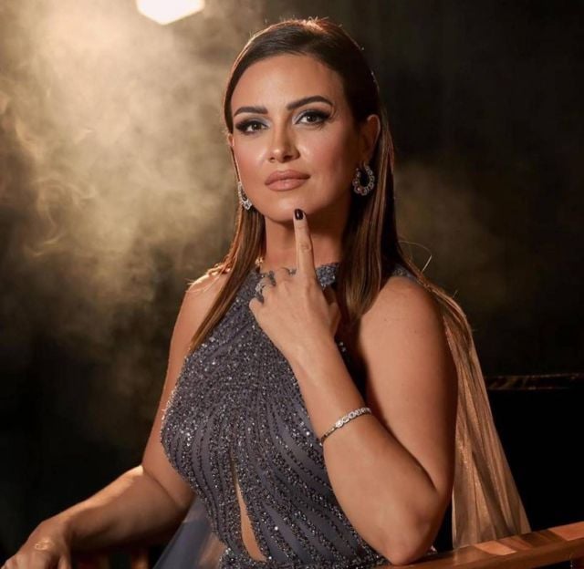 ريهام عبد الغفور أول فنانة في العالم تقدم الدور ده