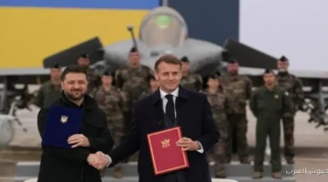 زيلينسكي يوقع مع فرنسا على صفقة لشراء 100 طائرة رافال