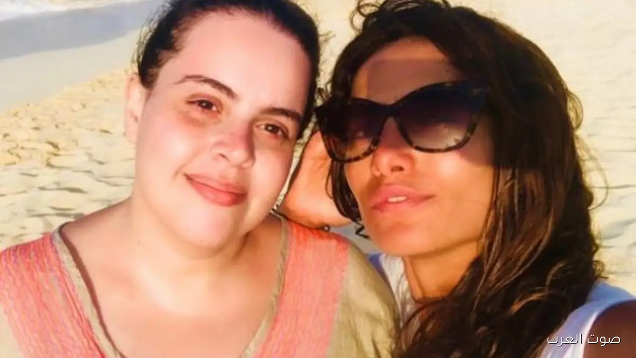 زينة تطلب من الناس الدعاء لأخت ياسمين رئيس بعد ما