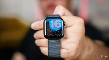 ساعة أبل ووتش مهملة في التحديثات لسنين… بس في تحديث
