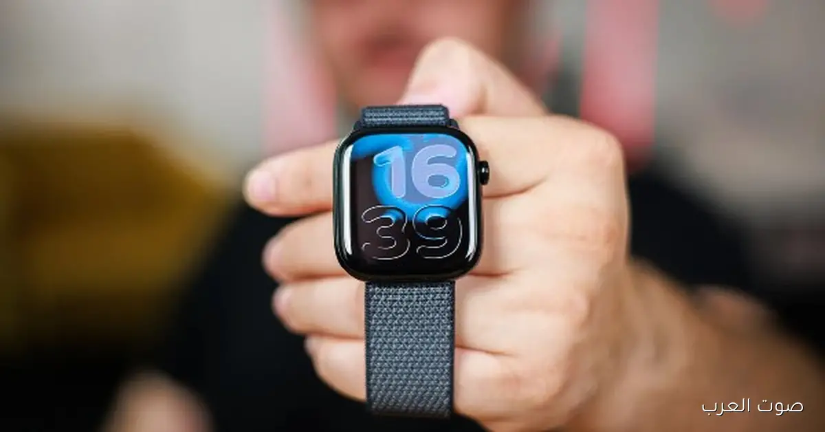 ساعة أبل ووتش مهملة في التحديثات لسنين… بس في تحديث كبير جاي في الطريق