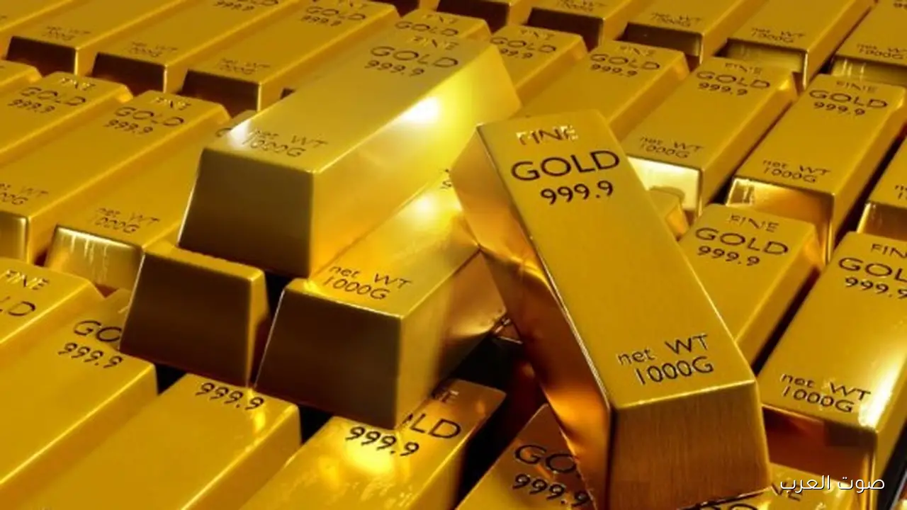 سعر الذهب بيخسر مكاسبه مع انتظار فتح الحكومة الأمريكية مرة