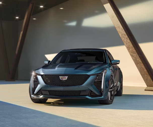 سعر كاديلاك CT5 2025 في السعودية