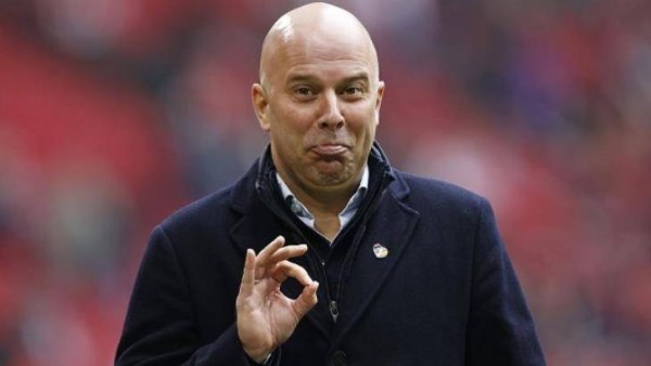 سلوت: ريال مدريد زي أستون فيلا.. الاتنين بيلعبوا بنفس الأسلوب