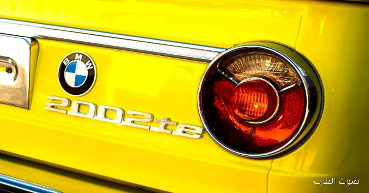 سيارة BMW الكلاسيكية بقت كهربائية بعد ما حطوا فيها محرك تسلا