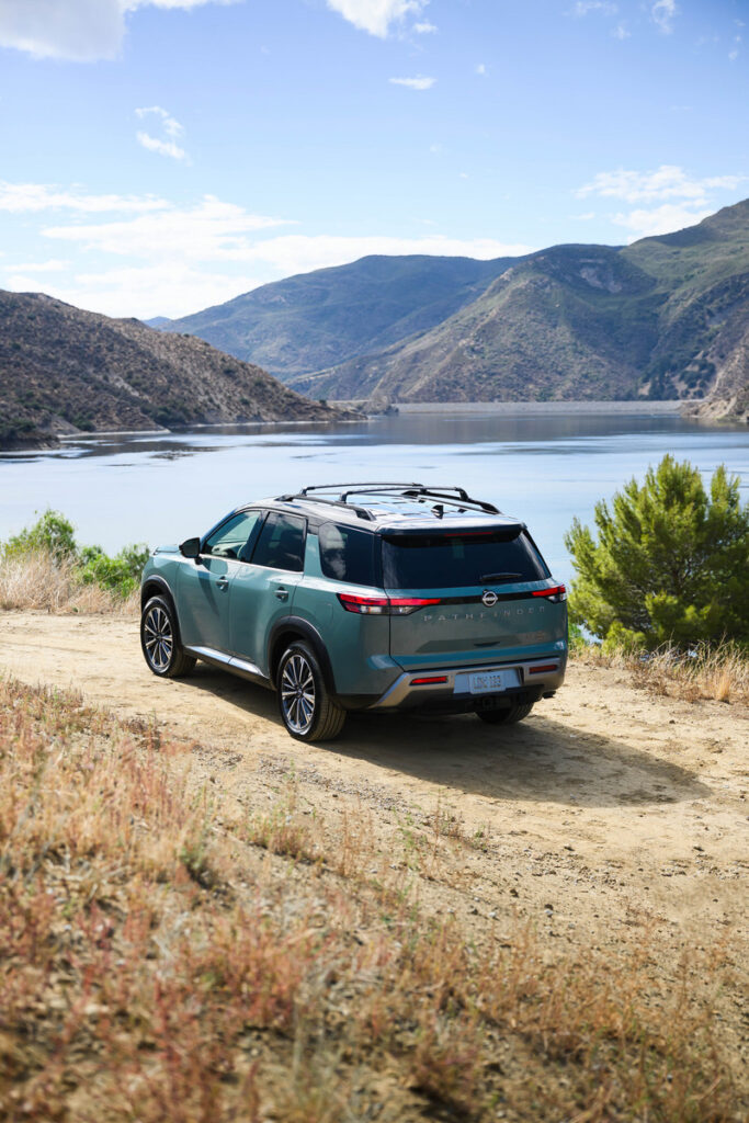 شوفوا نيسان باثفايندر 2026 الجديدة