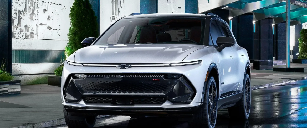 شيفروليه اكوينوكس EV 2026 تصميم عصري وعرض مميز