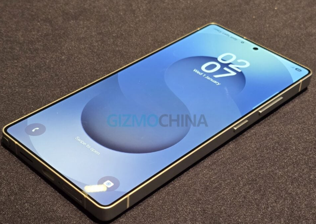 صور مسربة بتكشف عن تصميم موبايل Galaxy S26 ولونه الجديد