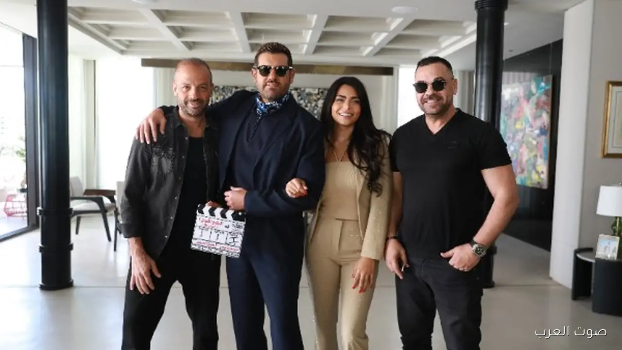 عمرو يوسف وأسماء جلال وأبطال فيلم السلم والثعبان في المؤتمر