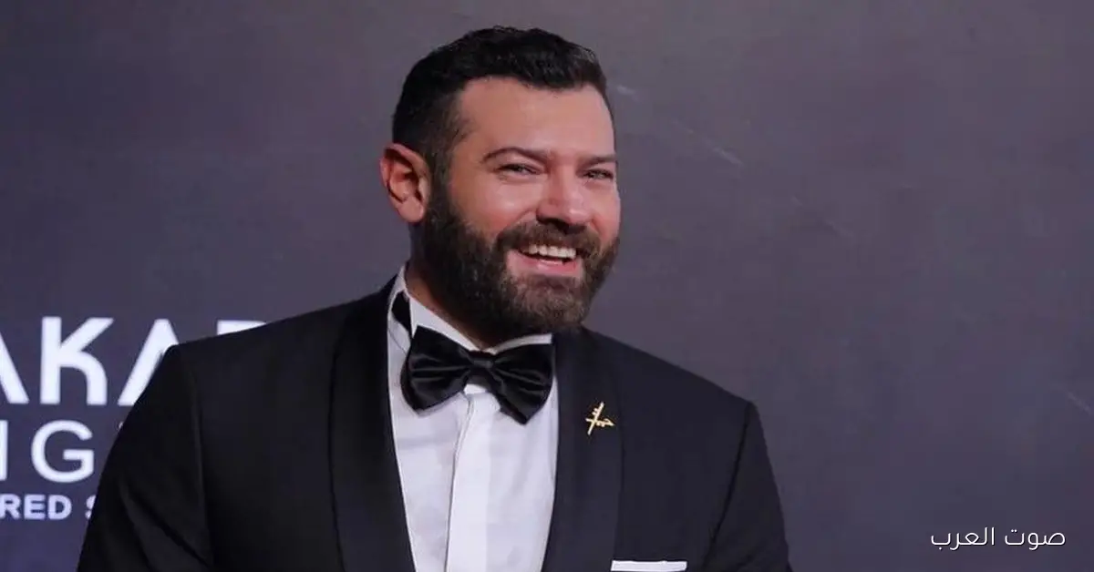 عمرو يوسف يكشف سبب تجاهله لدينا الشربيني في عرض فيلم "درويش" 2 عمرو يوسف يكشف سبب تجاهله لدينا الشربيني في عرض فيلم “درويش”