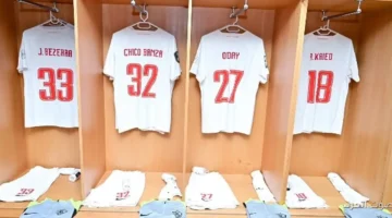 غرفة ملابس الزمالك جاهزة قبل مباراة كايزر تشيفز صور