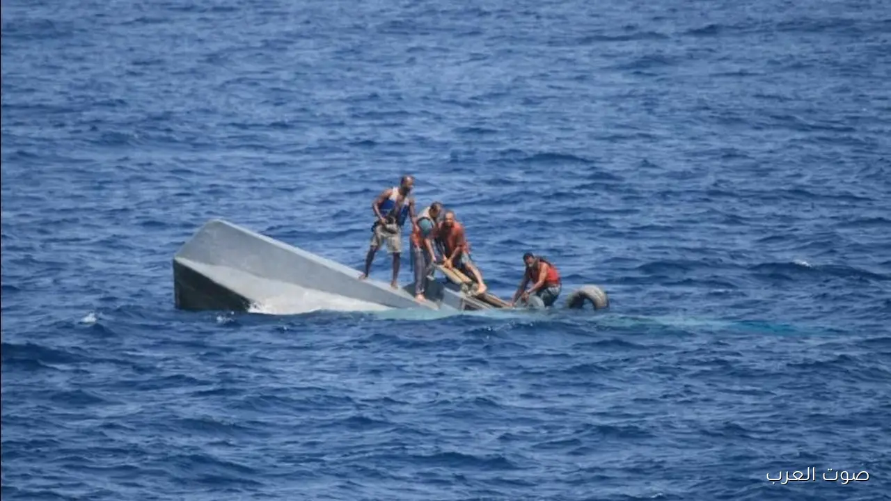 غرق قارب مهاجرين يحمل مئات الركاب وفقدان قارب تاني قبالة