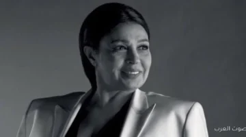 فيفي عبده بتطلب الدعاء لتامر حسني