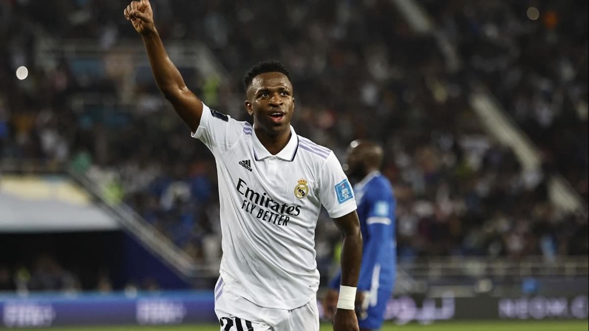 فينيسيوس زعلان وبيفكر يمشي من ريال مدريد من غير ما ياخد فلوس