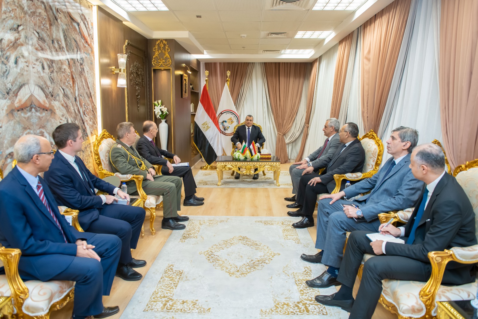 قبل بداية <a href=