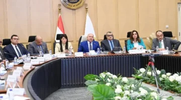 كامل الوزير وافقنا على طلب المنطقة الاقتصادية لقناة السويس بخصوص