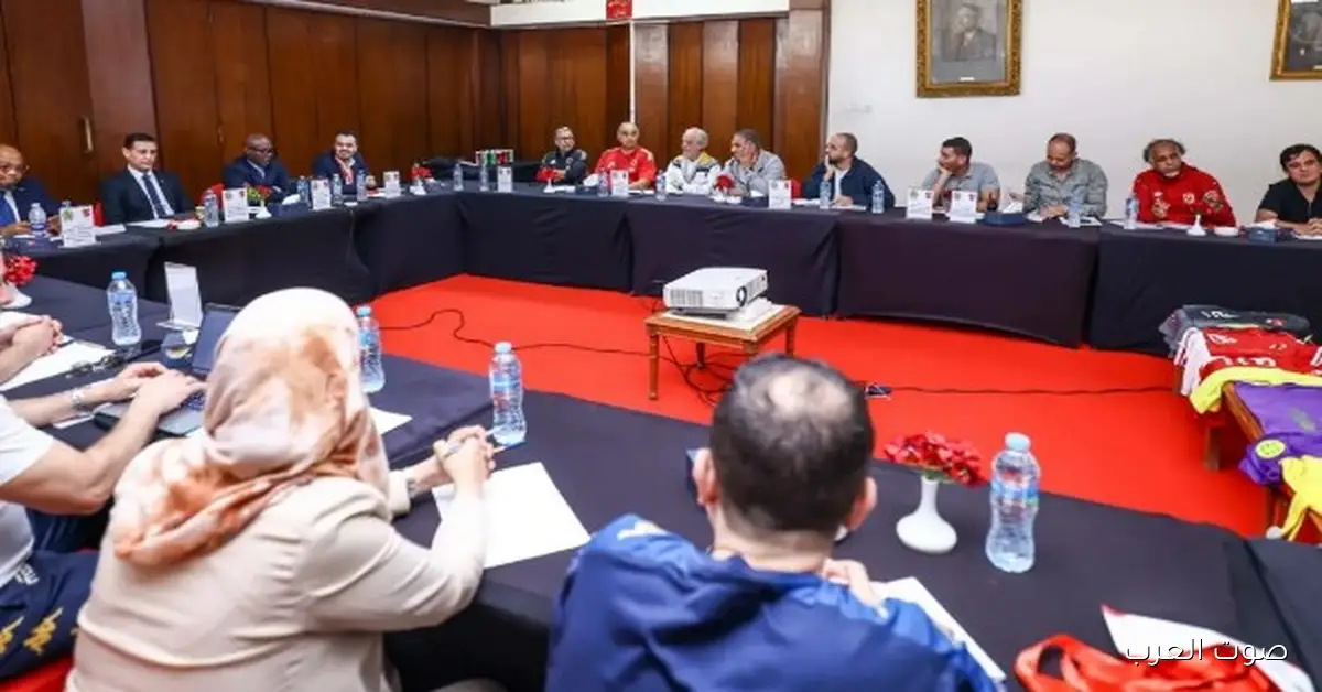 كل التفاصيل عن الاجتماع الفني لمباراة الأهلي وشبيبة القبائل 2 كل التفاصيل عن الاجتماع الفني لمباراة الأهلي وشبيبة القبائل