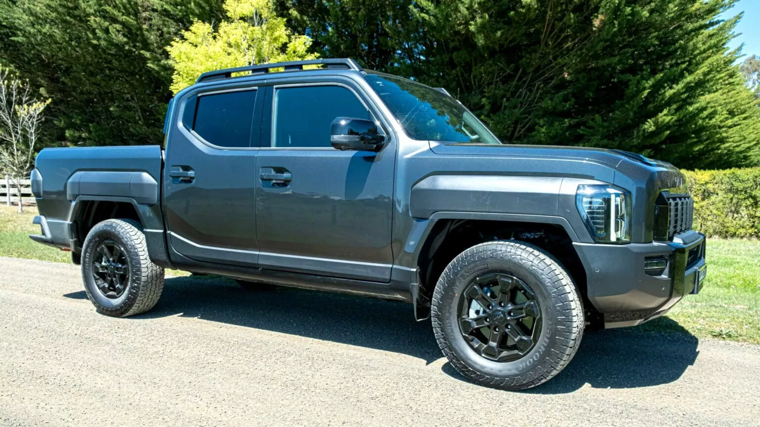 كيا تطرح تاسمان X Pro بشكل رسمي بتصميم جريء والصور موجودة