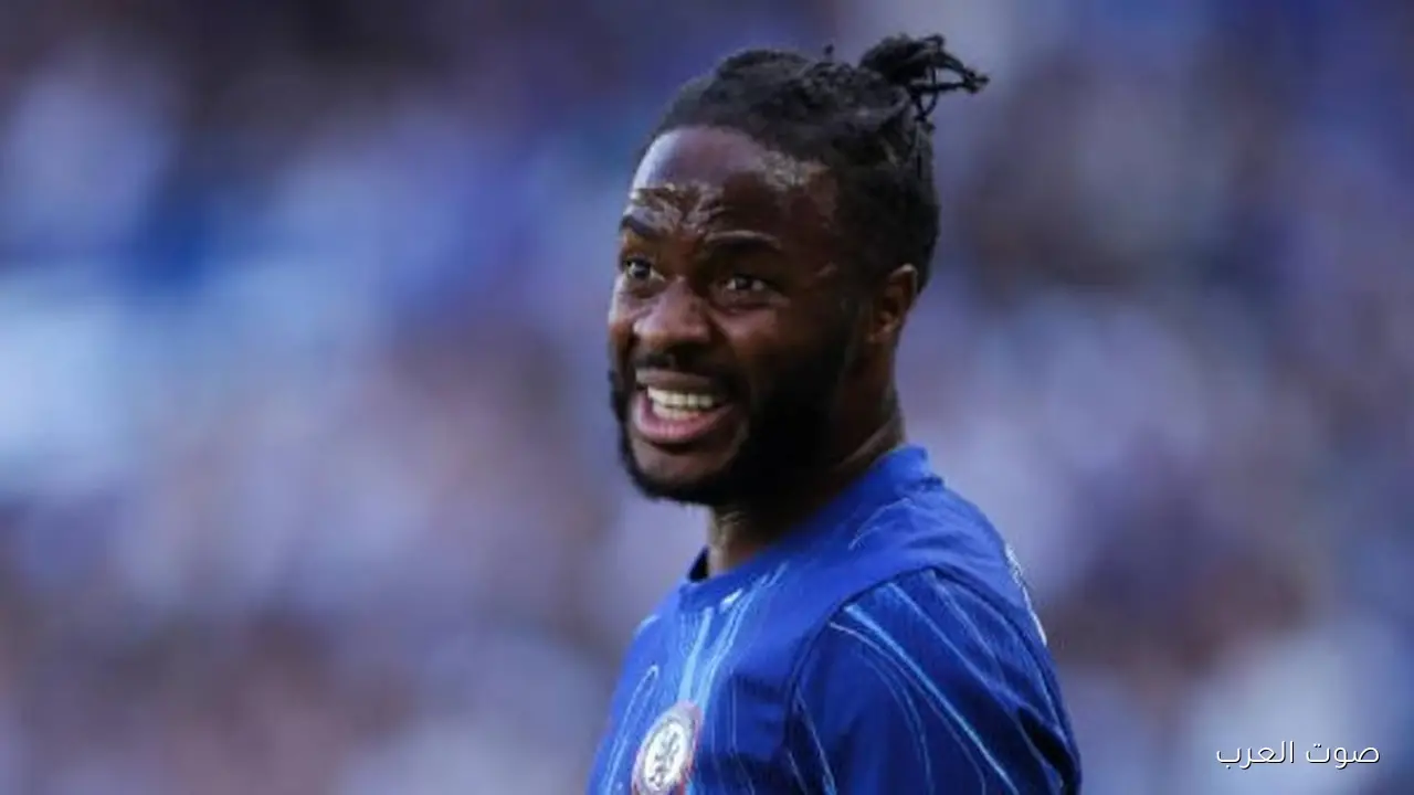 للمرة التانية حرامية بيدخلوا بيت رحيم ستيرلينج وهو موجود