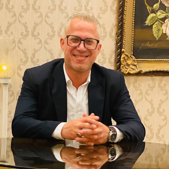 ليه المصريين بقاوا يميلوا للسيارات الكهربائية بعد زيادة التراخيص