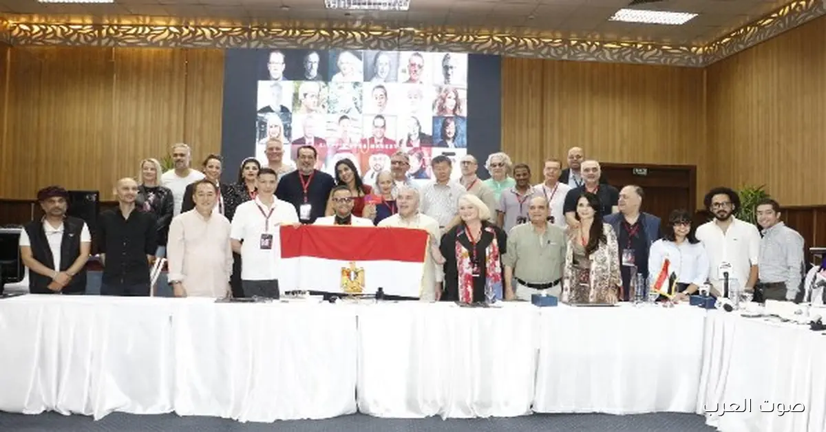 مازن الغرباوي: مهرجان شرم الشيخ للمسرح بدأ على فكرة التواصل بين الثقافات