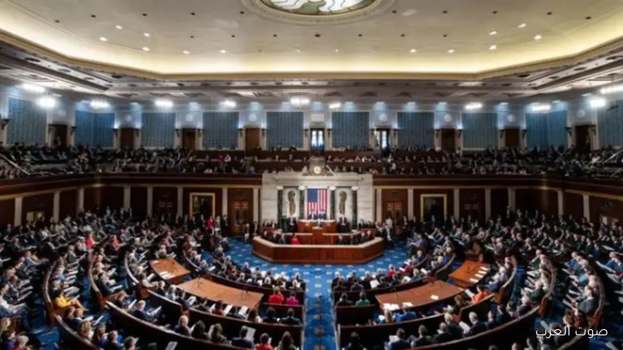 مجلس النواب الأمريكي يوافق على قانون لإنهاء إغلاق الحكومة