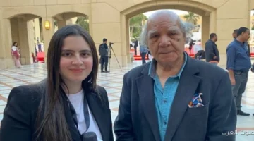 محمود عبد السميع أهدي تكريمي في مهرجان القاهرة السينمائي لأسرتي