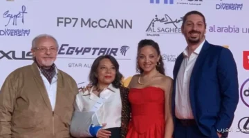 مريم الخشت مع جوزها وعيلتها على السجادة الحمراء لفيلم بنات