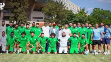 مسؤولي السفارة المصرية في زامبيا يشاركوا في تدريب النادي المصري