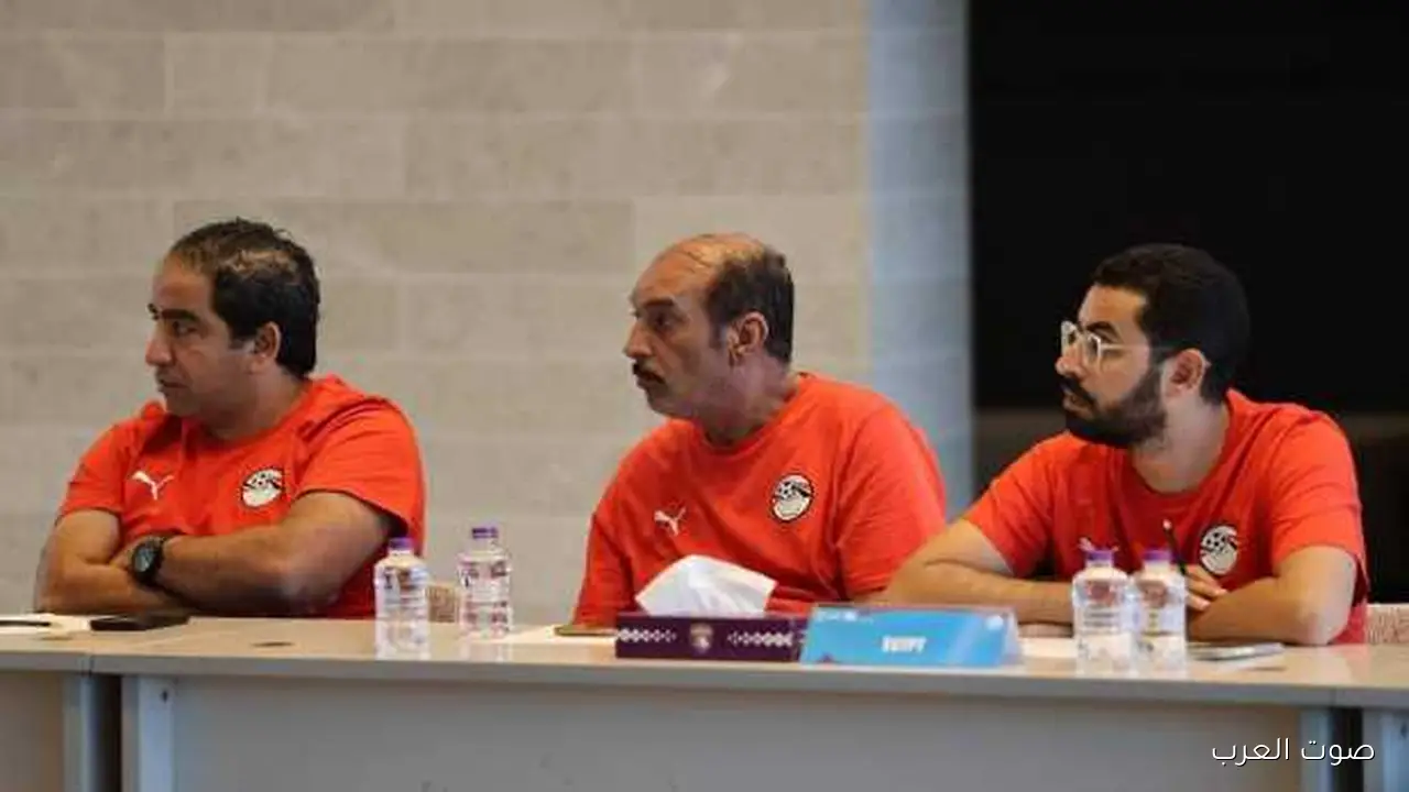 مصر لابسة الأحمر وبتواجه أوزبكستان في كأس العين الدولية