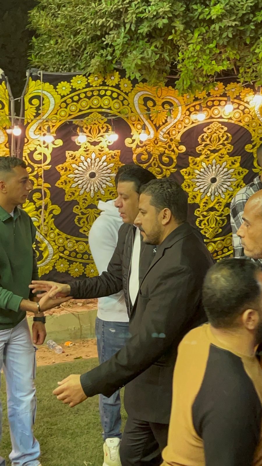 مصطفى كامل يعزي في وفاة إسماعيل الليثي