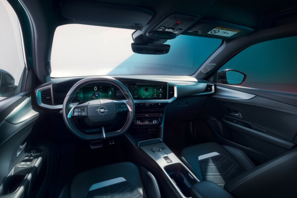 مقارنة بين رينو كارديان وأوبل موكا 2026 بشكل بسيط