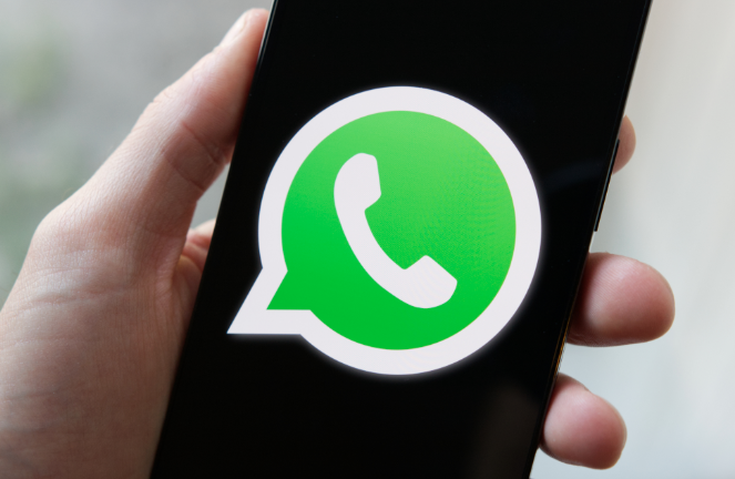 من غير ما تسيب التطبيق أول أبلكيشن هتقدر تتواصل معاه