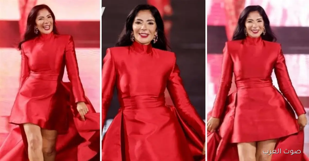 منى زكي تحكي عن طفولتها وحبها للحواوشي وهي مسافرة مع الأولاد 2 منى زكي تحكي عن طفولتها وحبها للحواوشي وهي مسافرة مع الأولاد