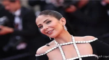 منى زكي تكشف سر رفضها عمليات التجميل وتقول صديقتي نصحتني