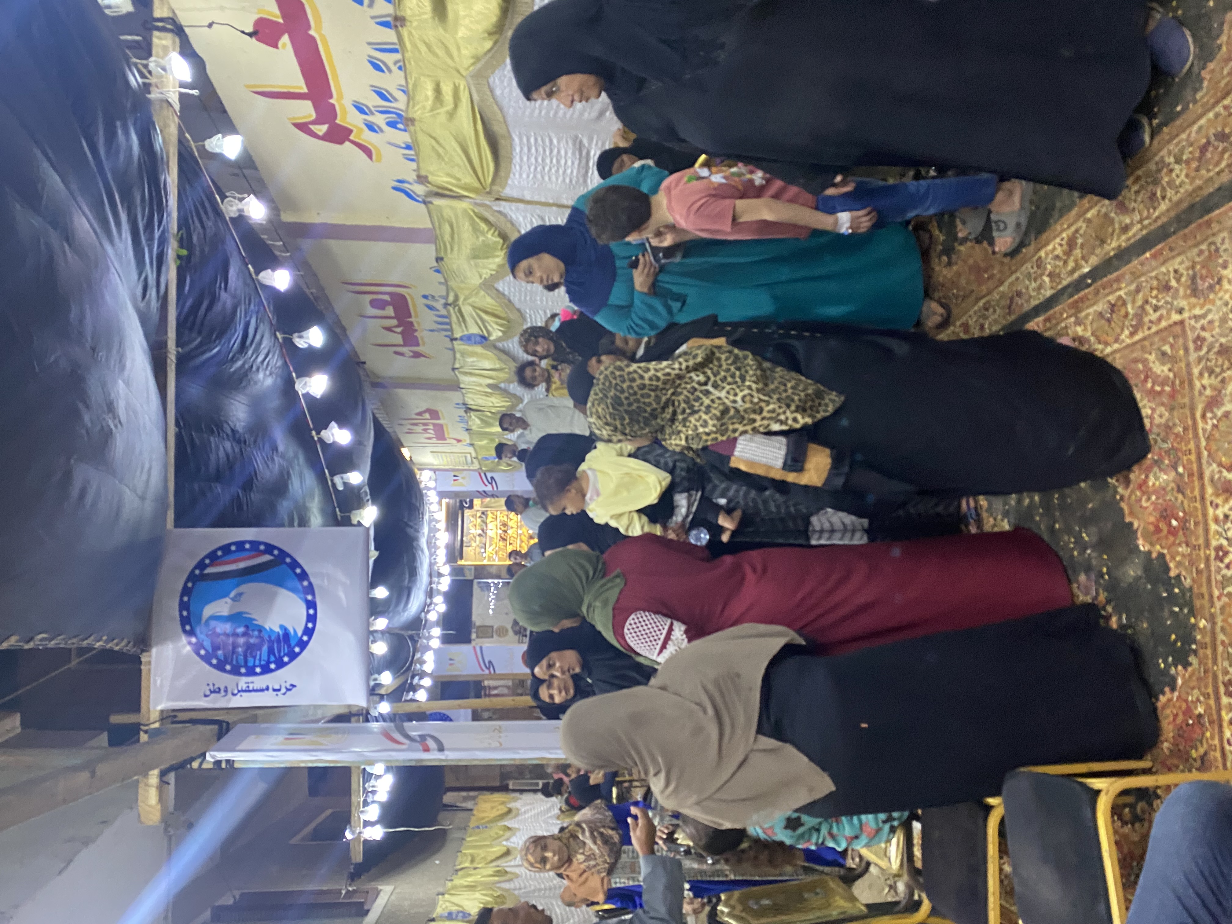 ناخبين كتير في لجان مدرسة محمد الفقي بأبو النمرس صور