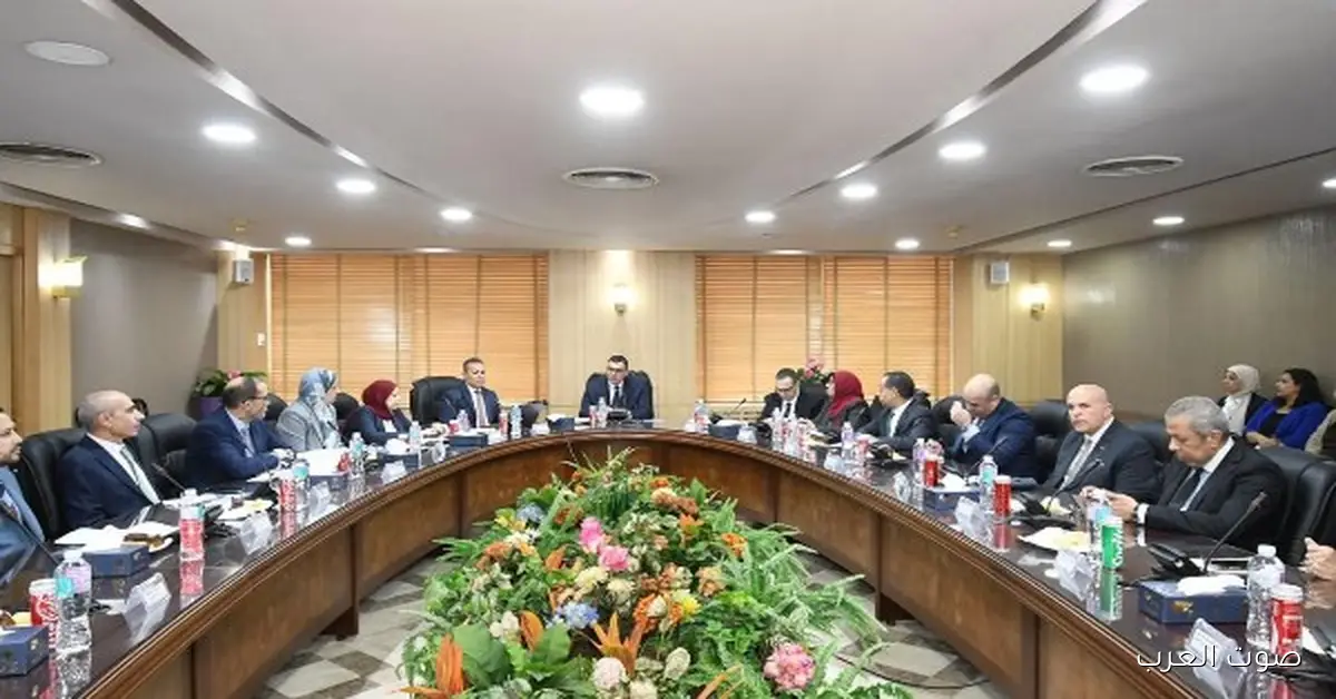 وزير الإسكان يزور الهيئة العامة للتنمية السياحية ويشدد على أهمية دورها في جذب الاستثمار السياحي