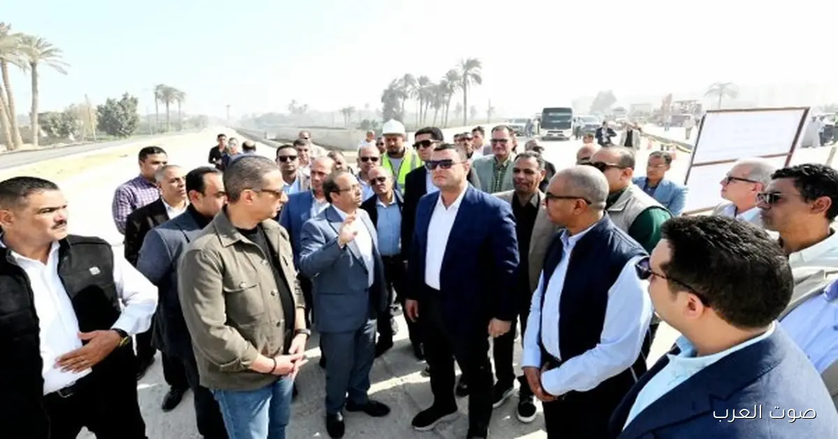 وزير الإسكان يزور مجمع محطات مياه الشرب في العزب الجديدة ضمن مبادرة “حياة كريمة”