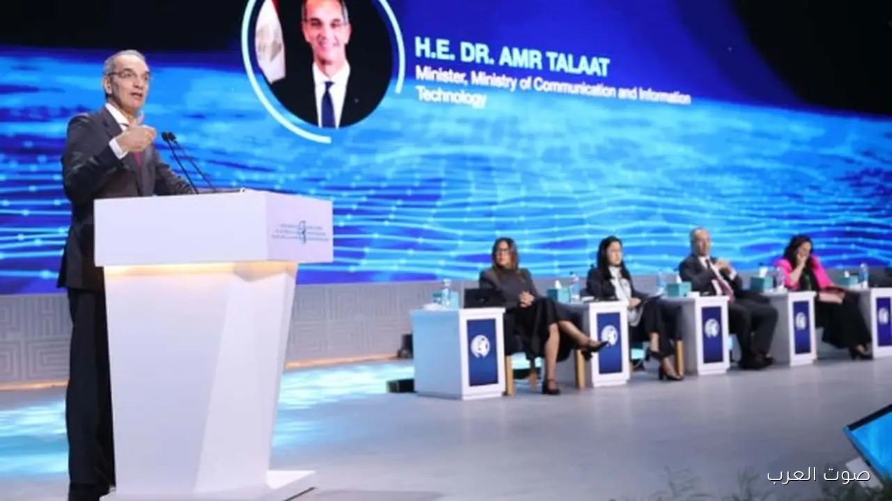 وزير الاتصالات الذكاء الاصطناعي هيساعدنا في تحسين الإنتاجية والرعاية الصحية