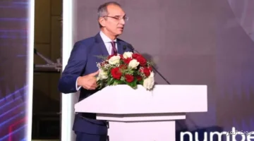 وزير الاتصالات يحضر احتفالية هواوي بمناسبة 25 سنة من وجودها في مصر 36 وزير الاتصالات يحضر احتفالية هواوي بمناسبة 25 سنة من وجودها